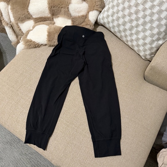 lululemon athletica Pants - Lululemon Align Cropped Joggers